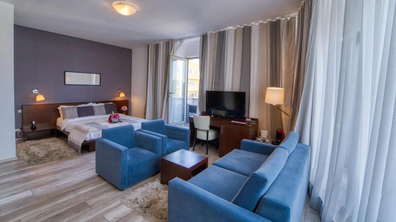 Unique Boutique 4* Bucureşti